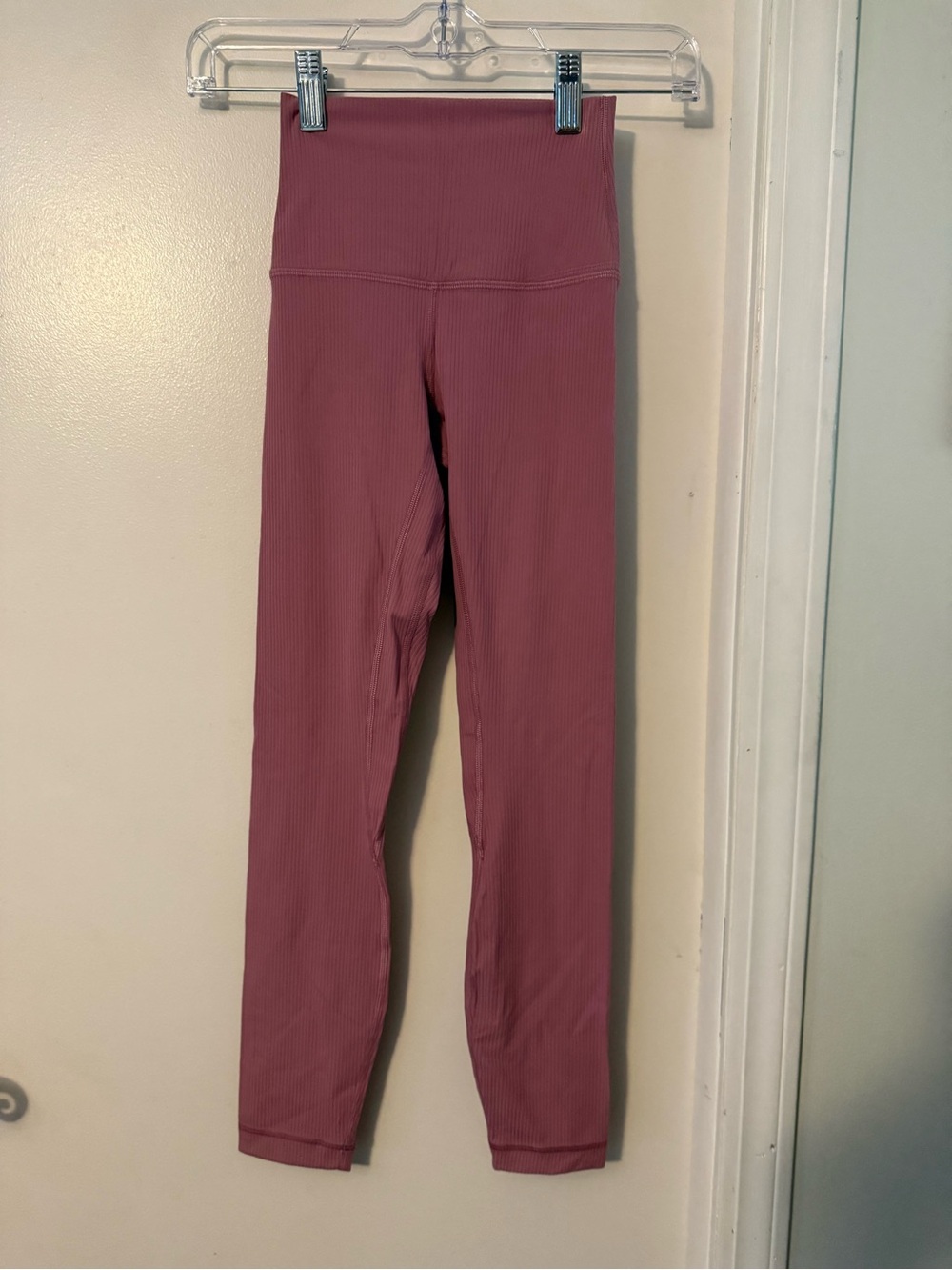 lululemon athletica High-Rise Ribbed Leggings - Dusty Rose